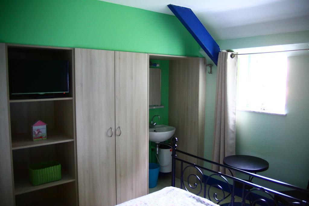 Gîte de la Conciergerie du Cheval Blanc Luttre Chambre photo