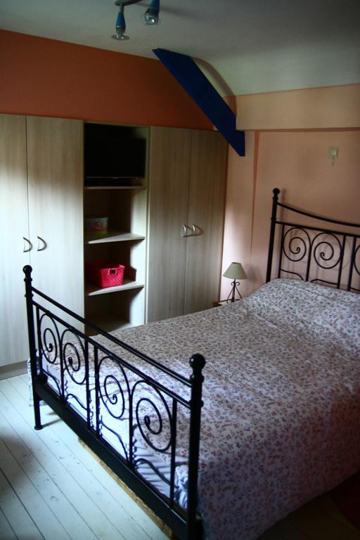 Gîte de la Conciergerie du Cheval Blanc Luttre Chambre photo